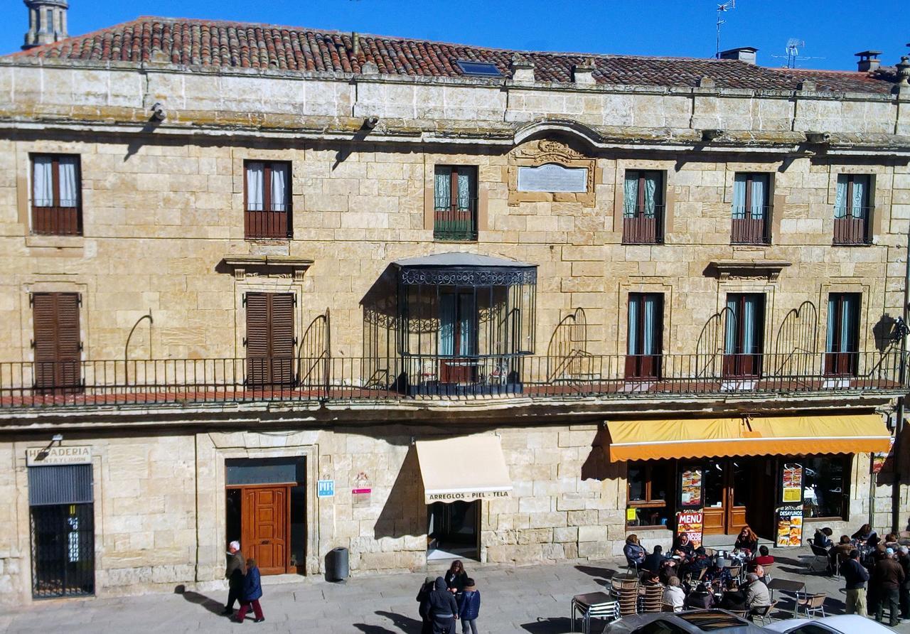 Apartamento Palacio Antigua Audiencia Ciudad Rodrigo Bagian luar foto